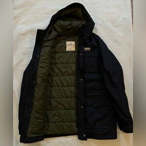 Hollister Men’s Puffer Jacket Sz XL Zip/snap Closure 4 Front Pockets Black/green